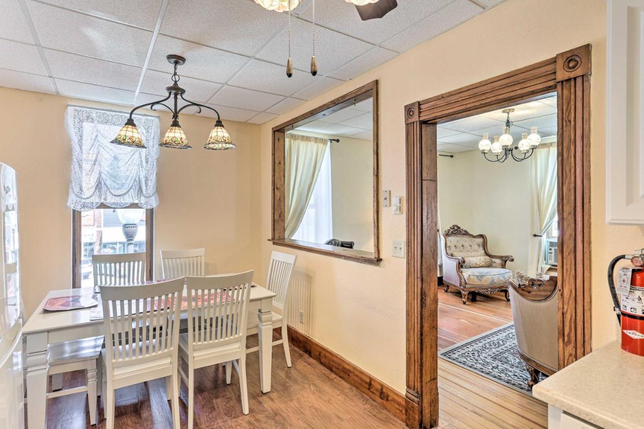 Custer Apt In Heart Of Town Shop, Dine, Hike Ngoại thất bức ảnh